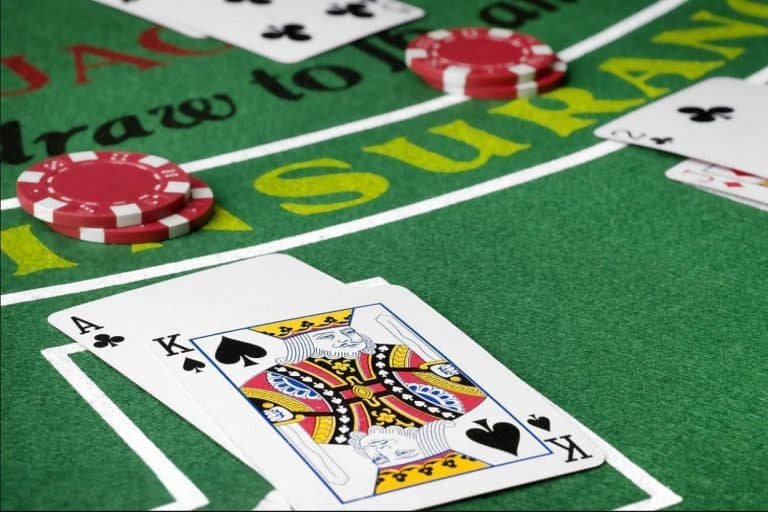 Layar perbandingan statistik Prediksi Angka jogjastreamers menampilkan angka panas, dingin, dan frekuensi kategori roulette